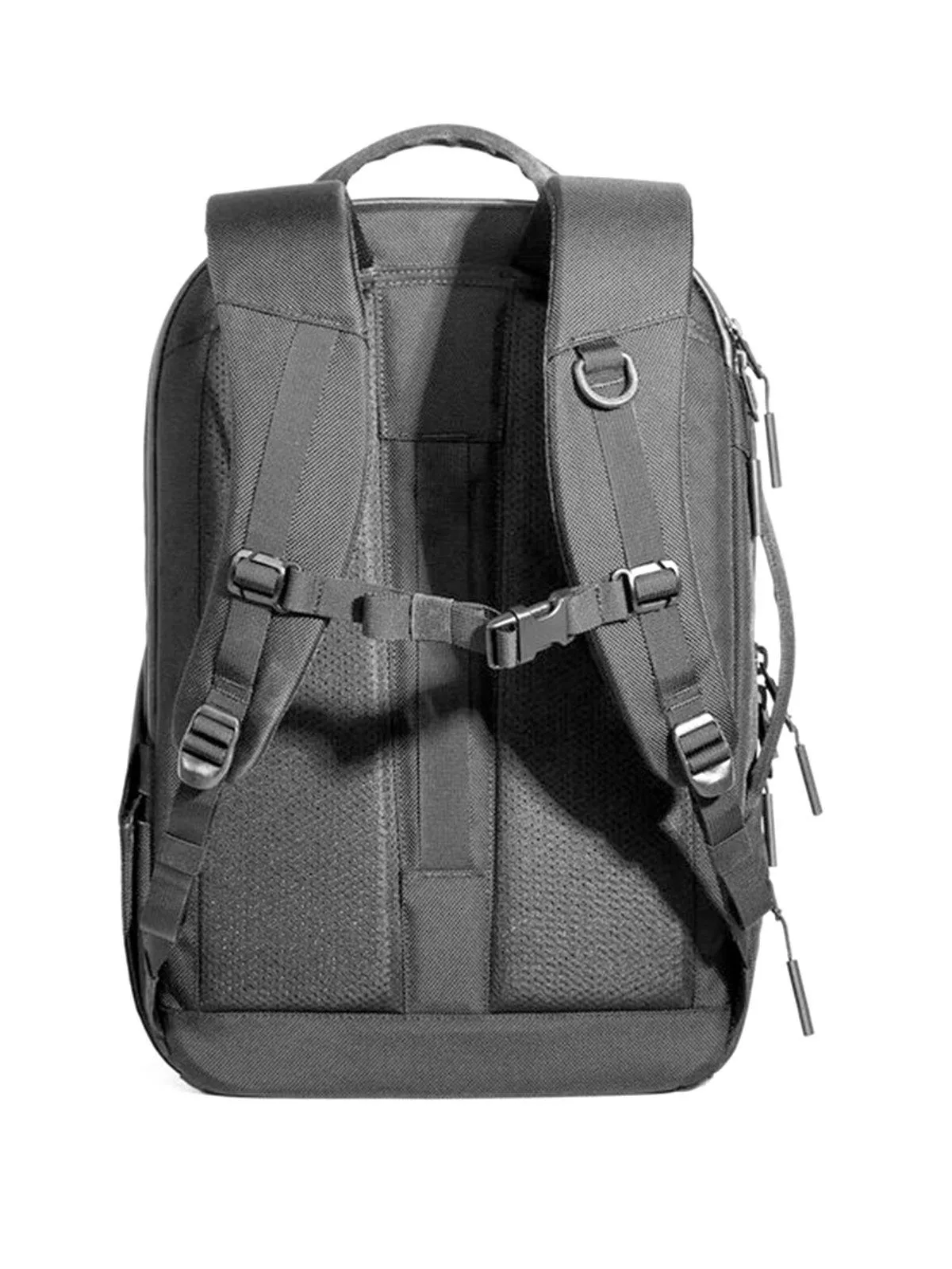 AER Tech Pack 2 Black